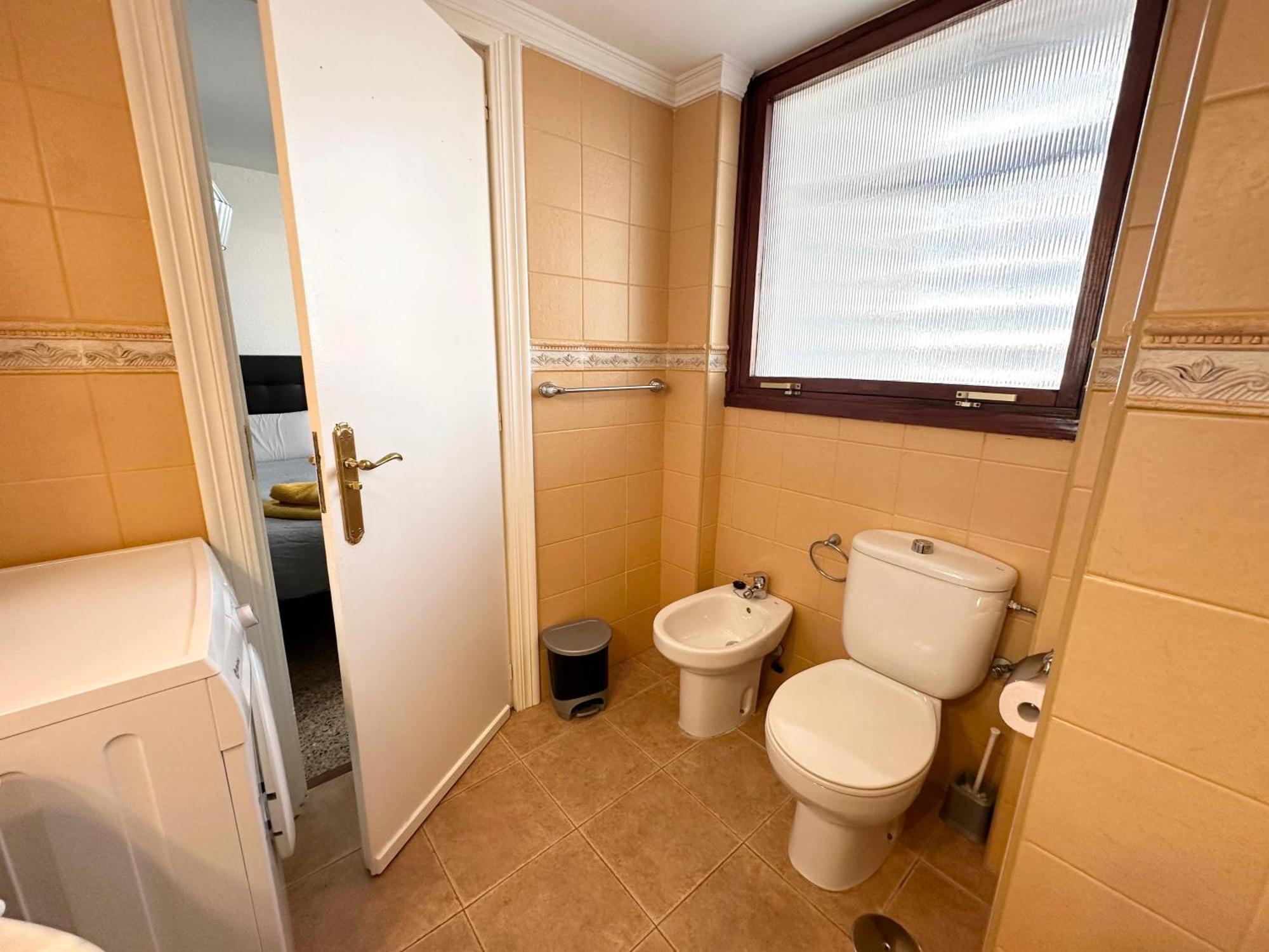 Appartement Nog - La Nogalera, 2 Dorm, 2 Banos, Terraza, Piscina, Wifi